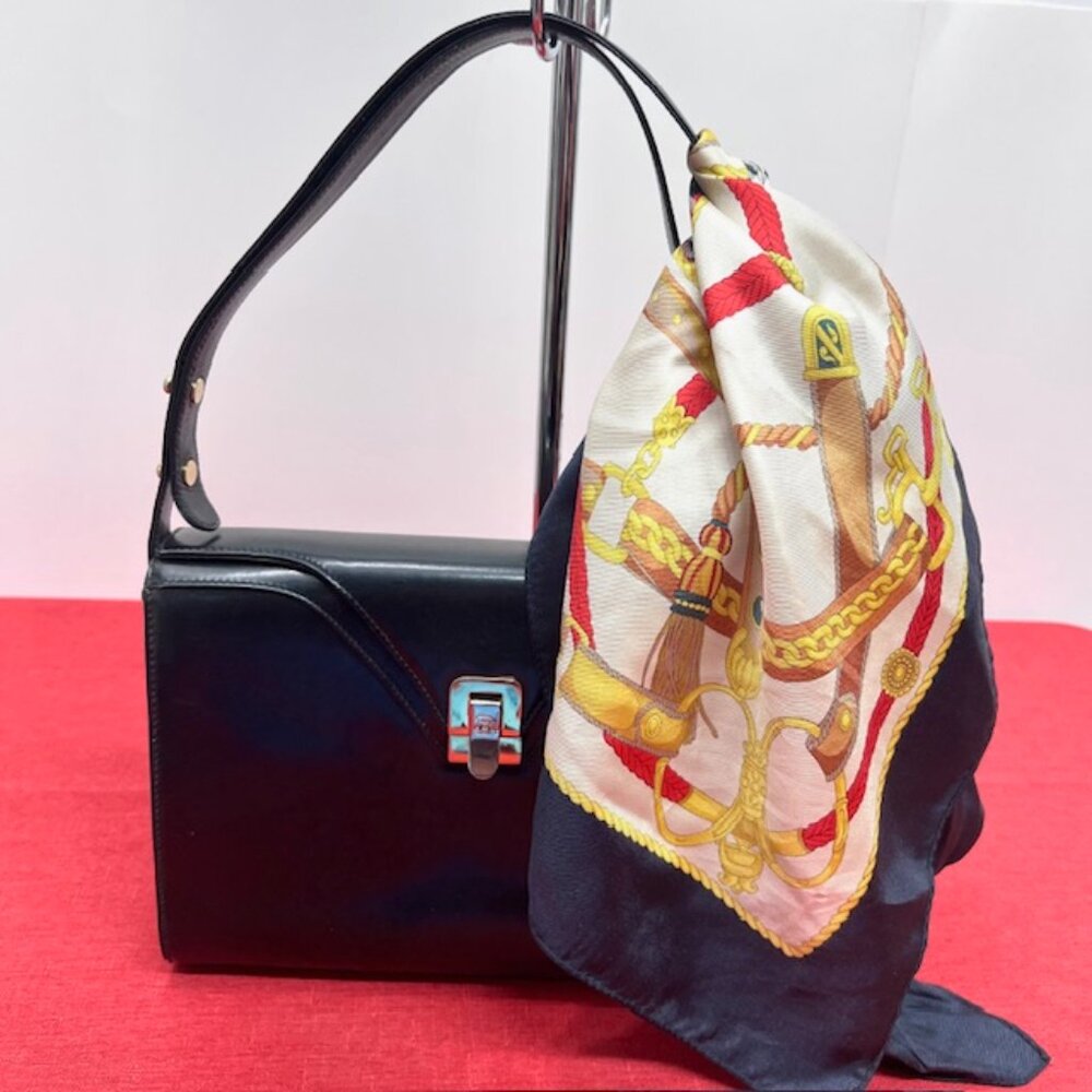 Classic Formal  Italian Black Leather  Bally Shoulder/Handbag + 100% /Silk scarf - Picture 5 of 16